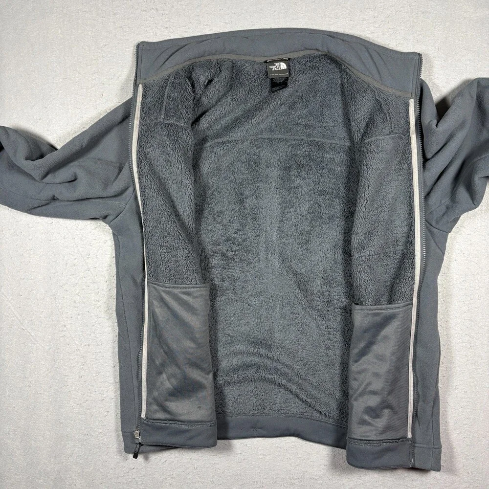 The North Face please look